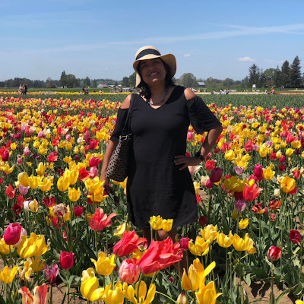 Meet your Posher, Lita